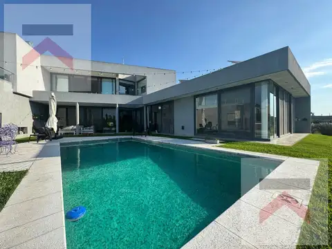 Casa en Venta en Countries y Barrios Cerrados en Campana, Partido de Campana