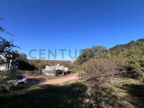 VENTA LOTE LOMAS DE MENDIOLAZA