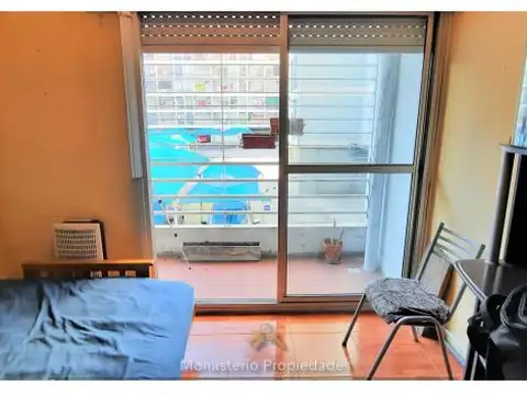 Monoambiente con balcón al contrafrente APTO CRÉDITO