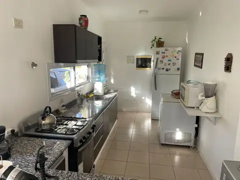 VENTA CASA 4 AMBIENTES EN SAN RAMIRO