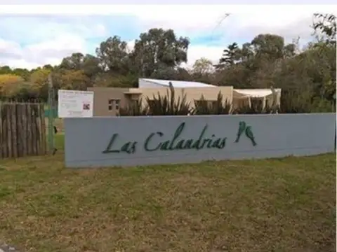 Lote En Venta En Barrio Las Calandrias
