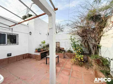 Depto Tipo Casa 4 ambientes con 1 baño