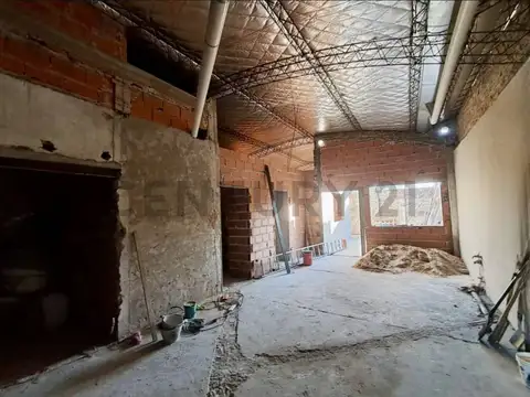 Casa 3 ambientes con 2 baños