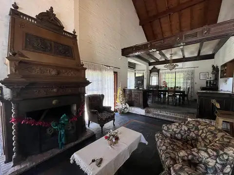 Casa en Venta con 1 cochera