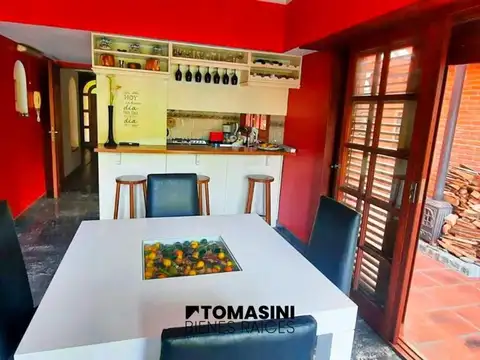 Casa en Venta en Constitucion, USD 370.000