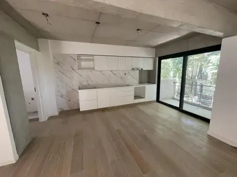 Departamento en Alquiler en San Isidro Vias / Rolon, USD 2.000