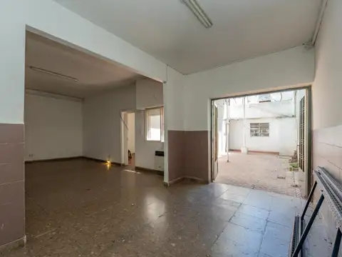 CASA LOTE PROPIO SOLO USO COMERCIAL!