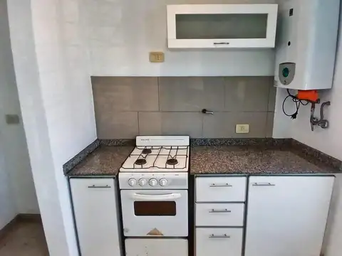 Depto Tipo Casa Monoambiente con 1 baño