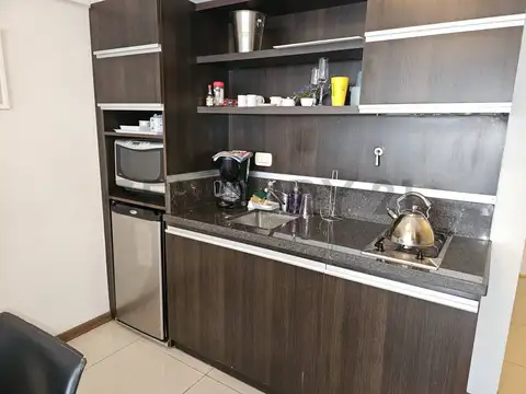 Arenales 1700, Piso 0