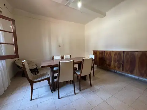 Casa en Centro La Banda: 4 Dorm, Patio y Garaje