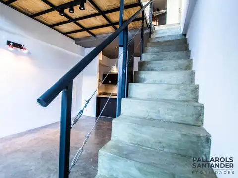 Depto Tipo Casa en Alquiler con 1 cocheras