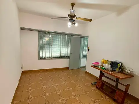 Depto Tipo Casa en Alquiler en Villa Dominico, $ 650.000