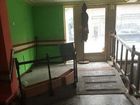 CASA TERRENO PROPIO EXCELENTE LOCAL COMERCIAL, OFICINAS, Y DEPARTAMENTOS EN CENTRO DE SAN JUSTO