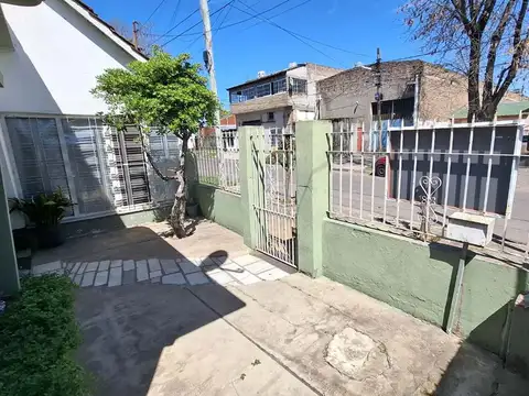 Casa en Venta en Temperley, USD 60.000