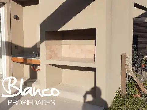Departamento  en Venta en Jardines de Saraví, Pilar, G.B.A. Zona Norte