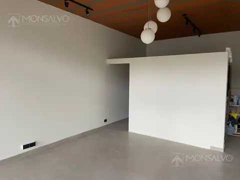 Los Andes casi Av Villanueva al 900