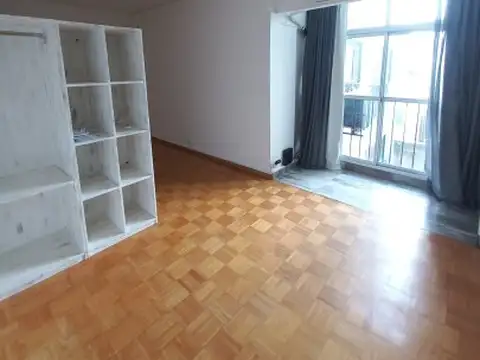 Hermoso departamento de 1 ambiente divisible, 8vo piso, muy luminoso