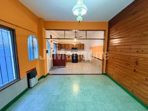 Depto Tipo Casa en Alquiler de 2 ambientes