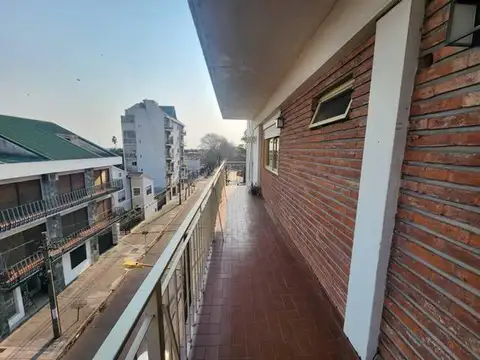 Departamento en Alquiler en Villa Ballester, $ 900.000