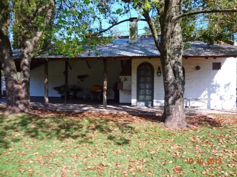 Quinta en Venta en Barrio El Cazador, USD 290.000