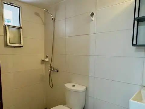Alquiler Monoambiente Centro tercer piso ascensor
