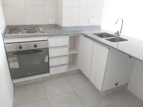 Departamento en Alquiler en Balvanera, $ 790.000