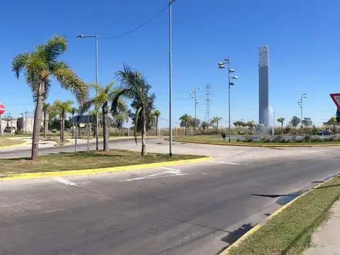 Excelente Fraccion con Muy Buena  ubicacion !!!! Ruta 27