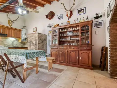 CASA EN VENTA EN GONNET.APTO CREDITO.