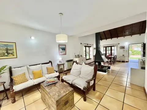 Casa en Venta en Zona B5, USD 239.000