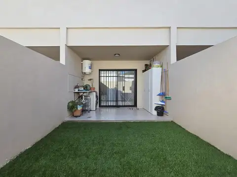 Depto Tipo Casa en Venta con 1 cocheras