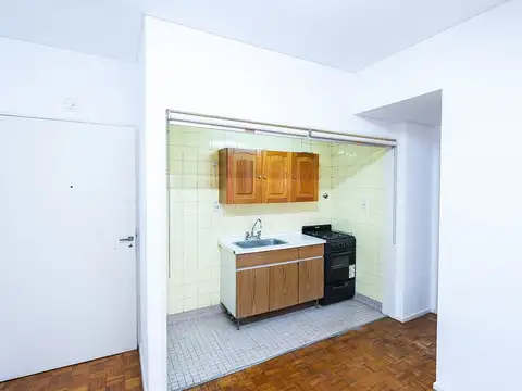 ALQUILER OFICINA 2 AMB C/ COCHERA TRIBUNALES