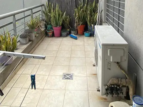 Departamento 4 ambientes con 3 baños