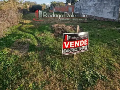 VENDO. Lote en Villa Adela sobre Pio XII. Concordia, ER.-