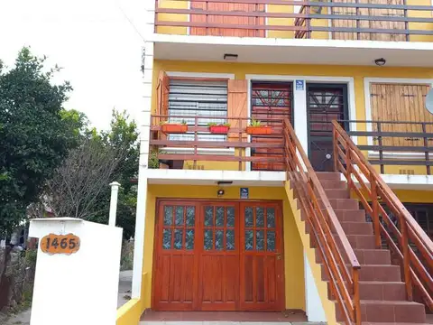 Un triplex en excelentes condiciones!!