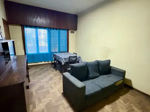 Casa 4 ambientes con 1 baño