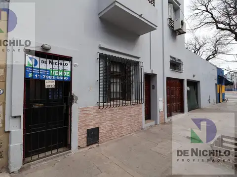 Venta PH de dos ambientes y medios en Palos al 200,  La Boca