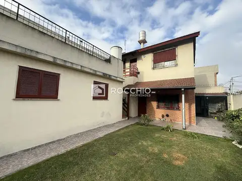 Rivadavia al 7100