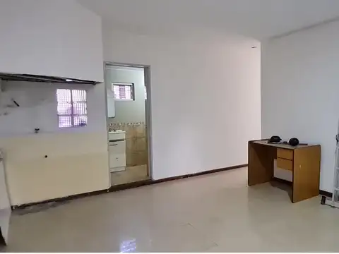 Alquiler de Departamento 3 AMBIENTES en Caseros, Tres de Febrero