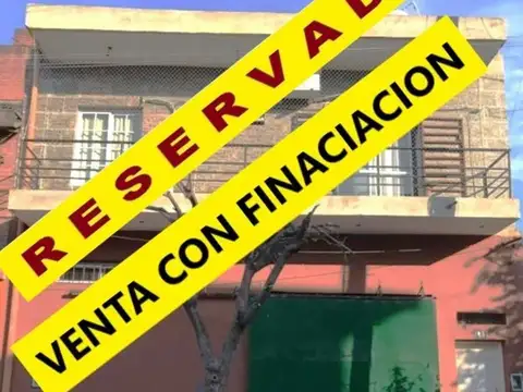 VENTA - 1 GALPON MAS 2 DEPARTAMENTOS - CON RENTA - POSIBLE FINANCIACION