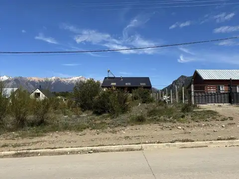 Terreno sobre calle 10 - Valle Azul - Bariloche