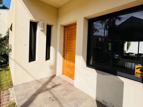 Casa en Venta en Martinez, USD 240.000