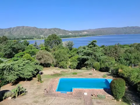 Oportunidad Casa 4 dorm vista al lago SIQUIMAN