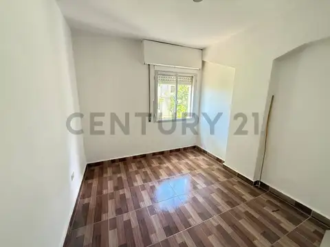 Departamento en Venta en Tolosa, USD 28.000