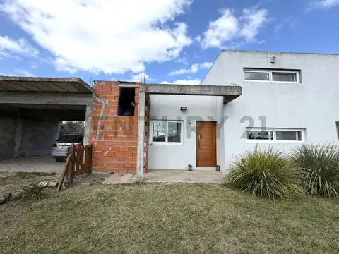 44 bis y 241 , Piso 0