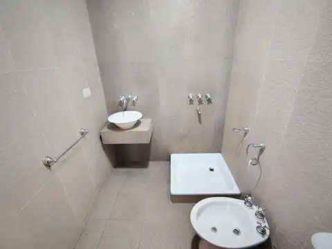 Avenida Paseo Colón 1100, Piso 2