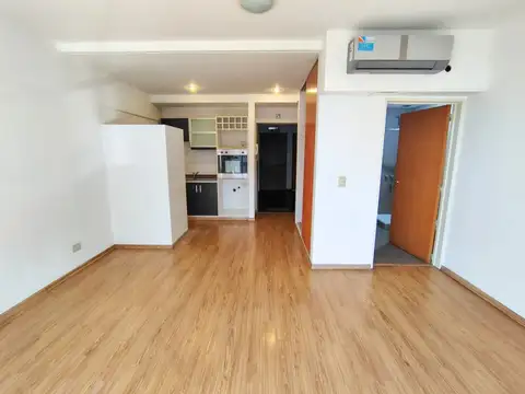 Avenida Paseo Colón 1100, Piso 2