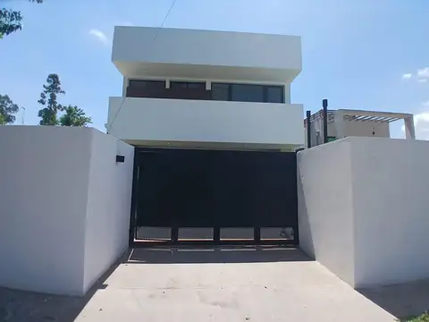 Lisandro de la Torre al 5200