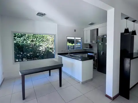 Casa en Venta en La Comarca, USD 290.000