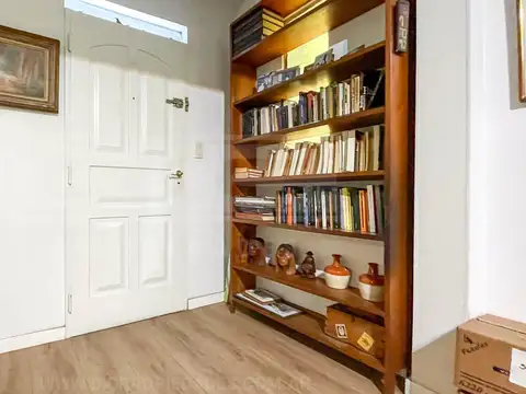 Pacheco al 2300 entre Belzu y Marconi