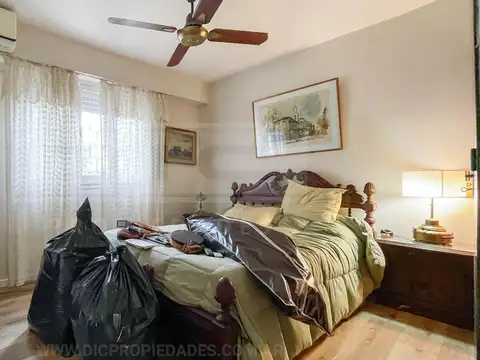 Chalet 2 dormitorios Venta - Olivos